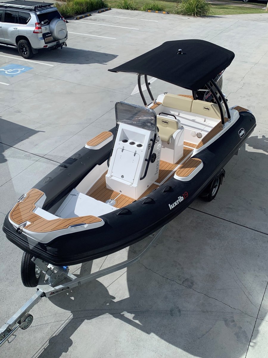 Moby RIB Luxrib19