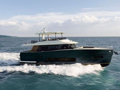 Azimut Magellano 66