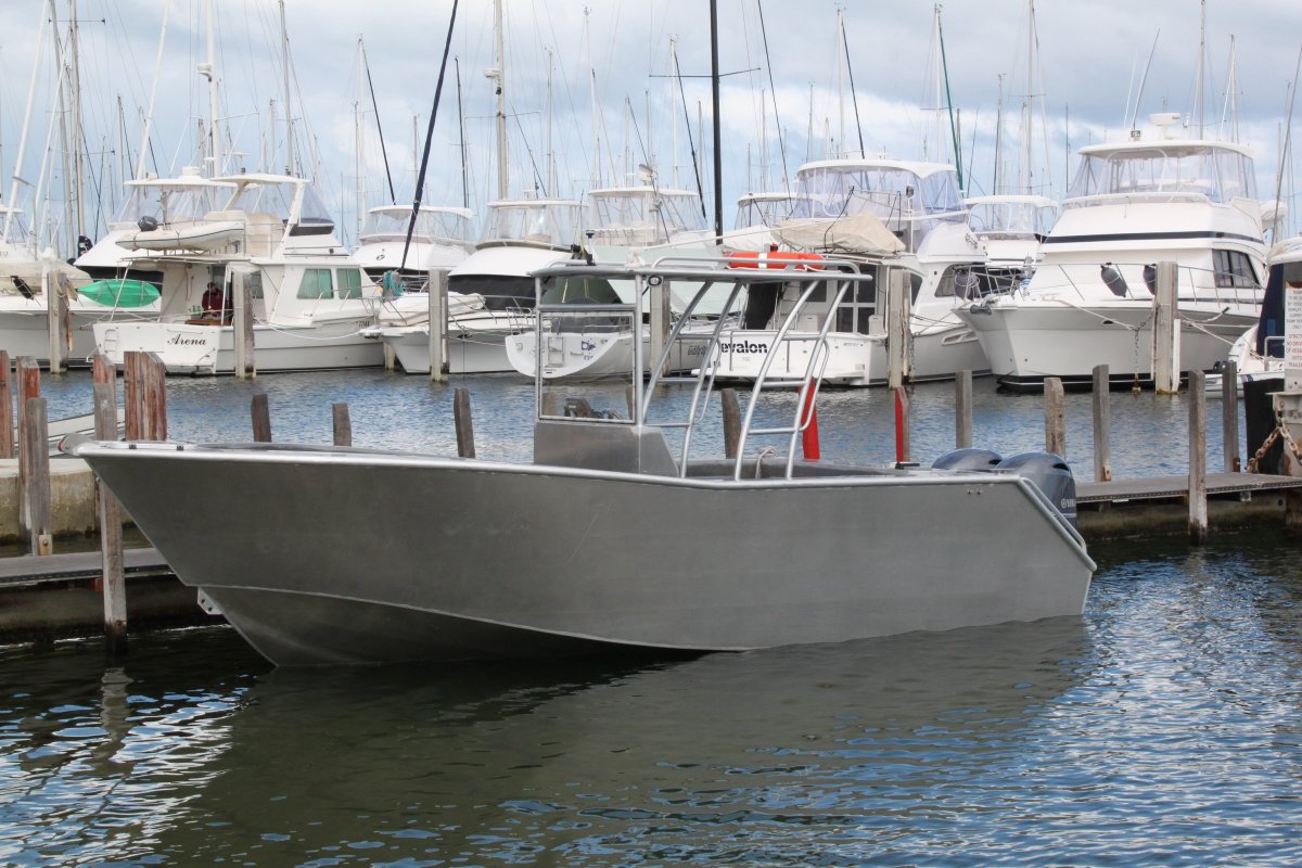 Saltwater Commercial Boats 6.5 Centre Console