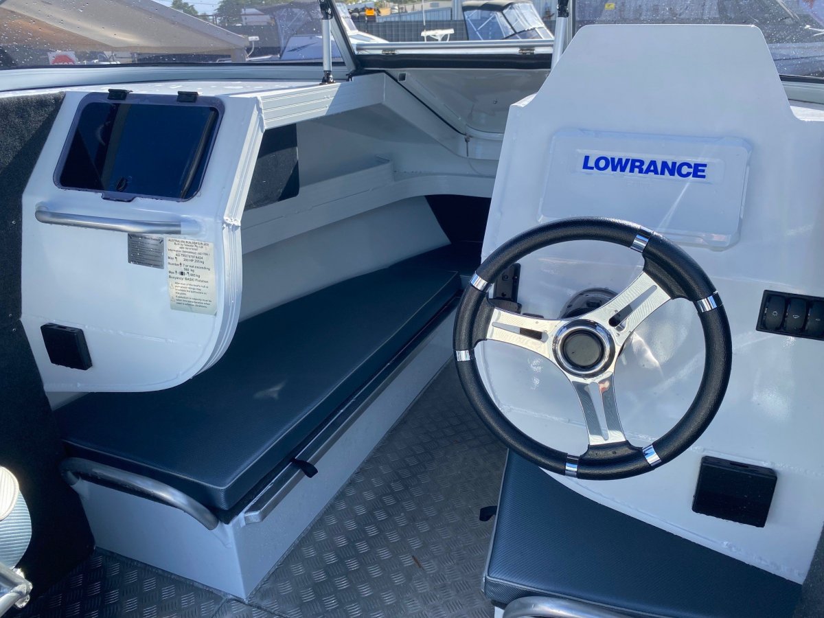 2024 Stacer 659 Ocean Ranger Hard Top Sdf | Boat Research | Yachthub