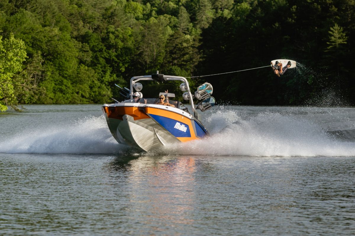 Malibu Wakesetter 23 Mxz