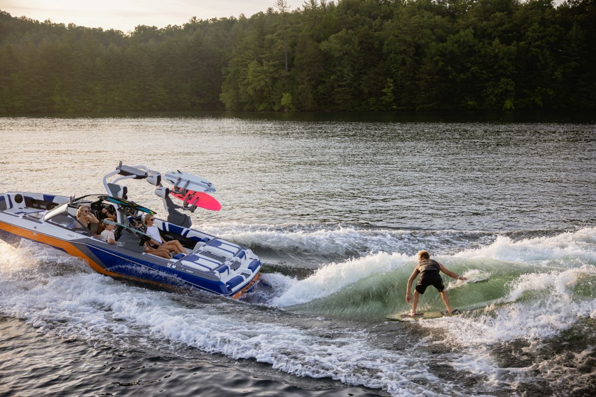 Malibu Wakesetter 23 Mxz