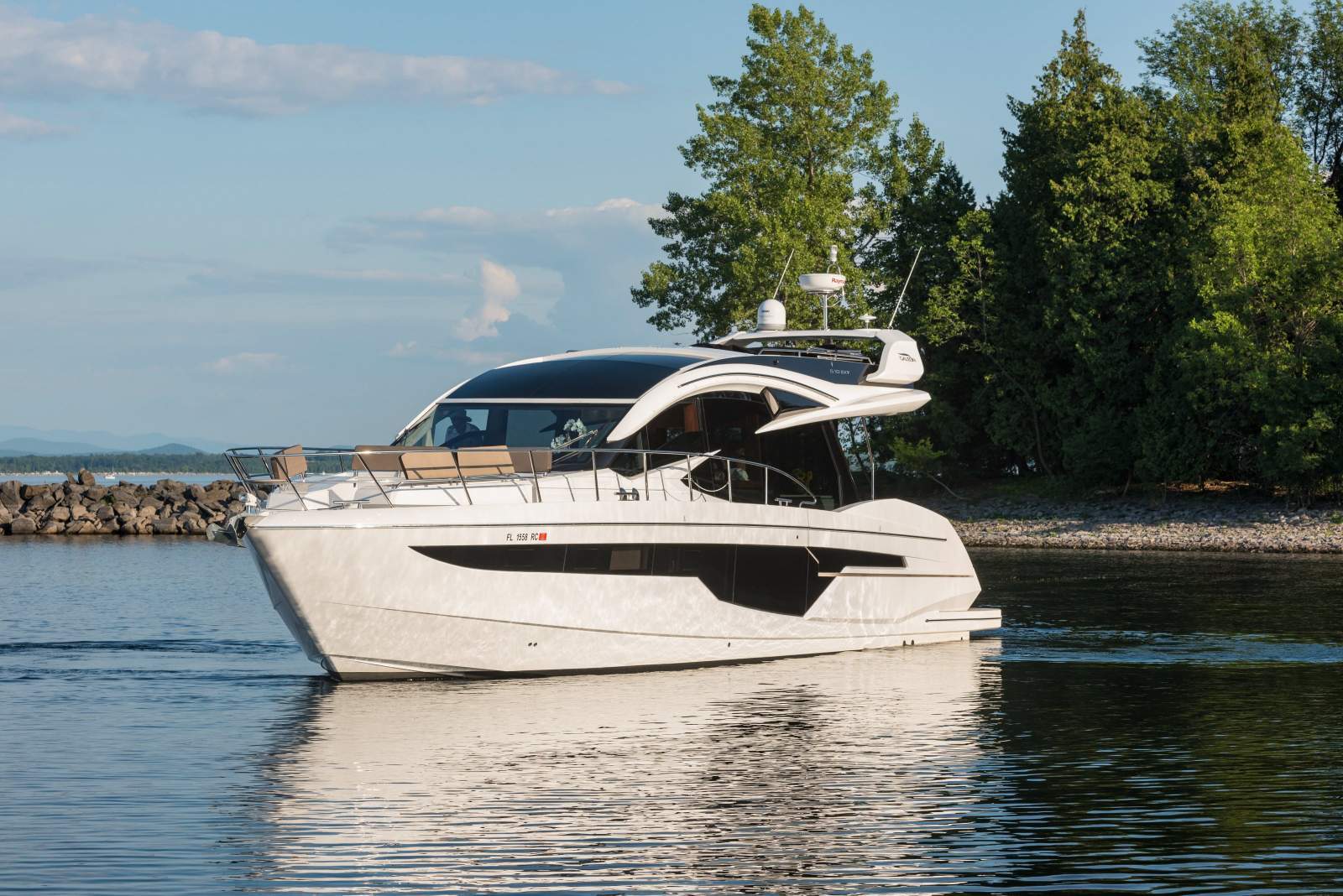 Galeon 510 SKY
