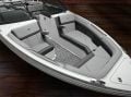 Cobalt R8 Outboard