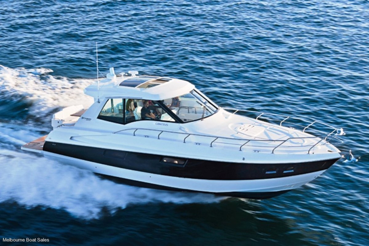 Cruisers Yachts 48 Cantius