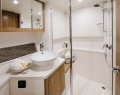 Riviera 395 SUV:Ensuite / Dayhead