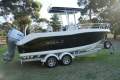 Robalo R200