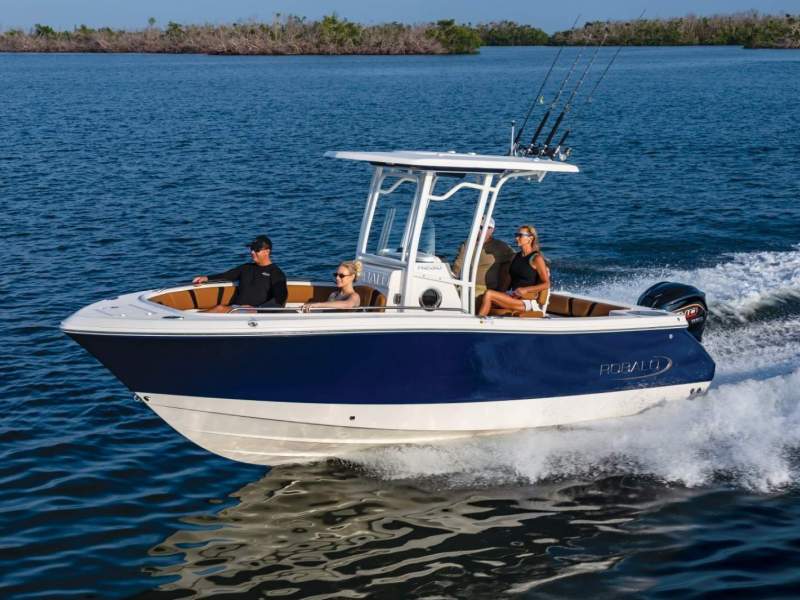 Robalo R230