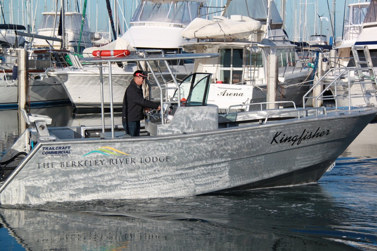 Saltwater Commercial Boats 7.5 Centre Console