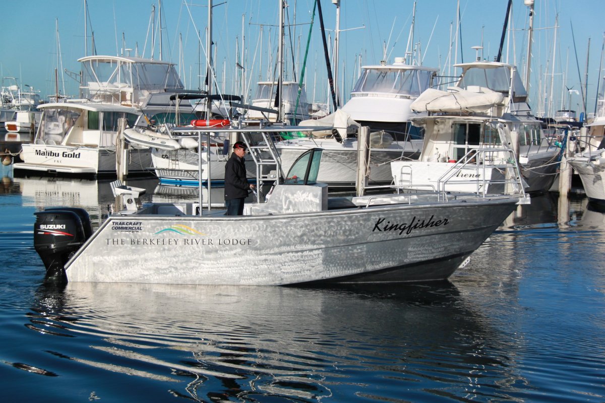 Saltwater Commercial Boats 7.5 Centre Console