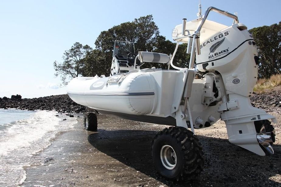 Sealegs 6.1m RIB