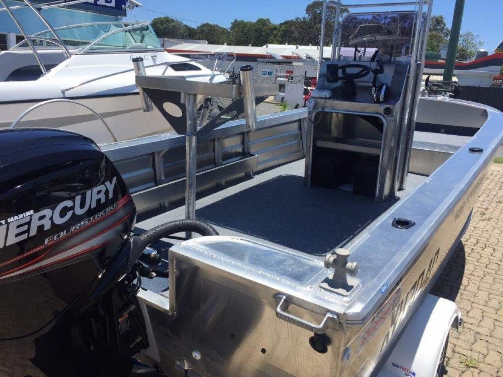 Quintrex 600 Fishseeker