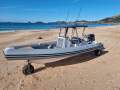 Smuggler Strata 800 Centre Console Amphibious