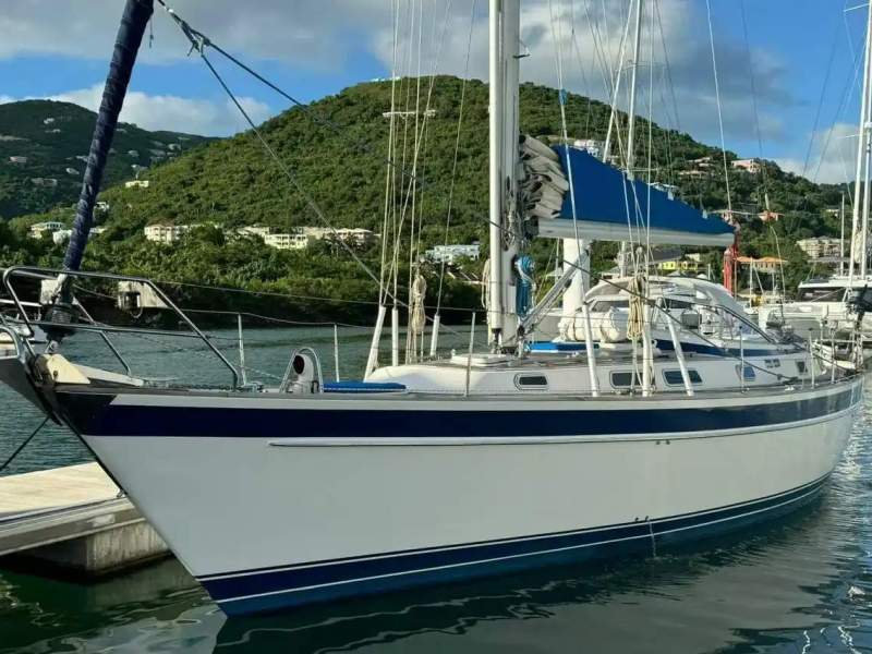 Hallberg-Rassy 42E