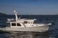 Helmsman Trawler 38E Pilothouse