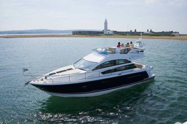 Fairline Squadron 42