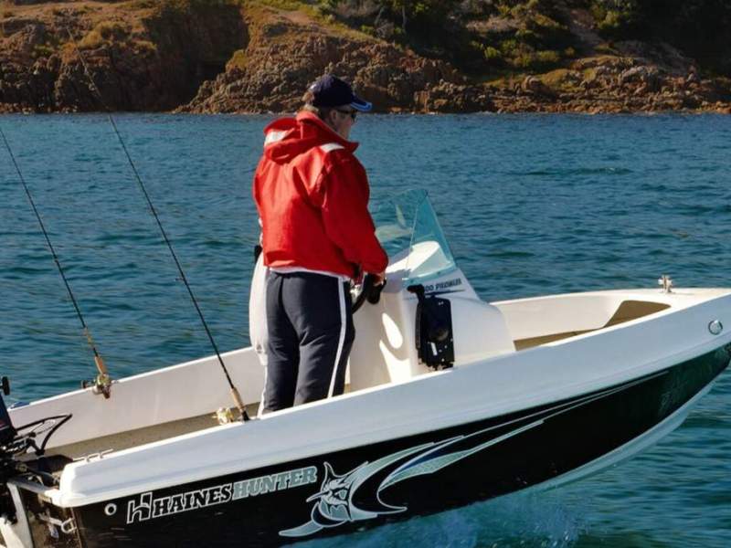 Haines Hunter 400 Prowler