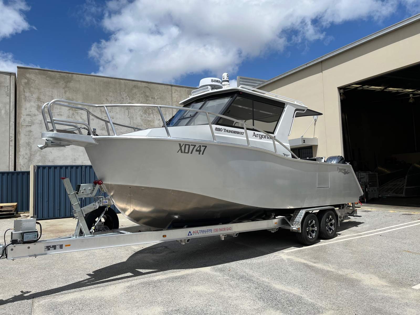 Preston Craft 820 Thunderbolt