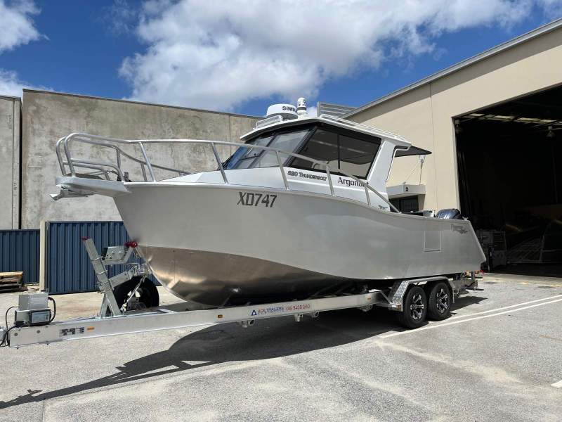 Preston Craft 820 Thunderbolt