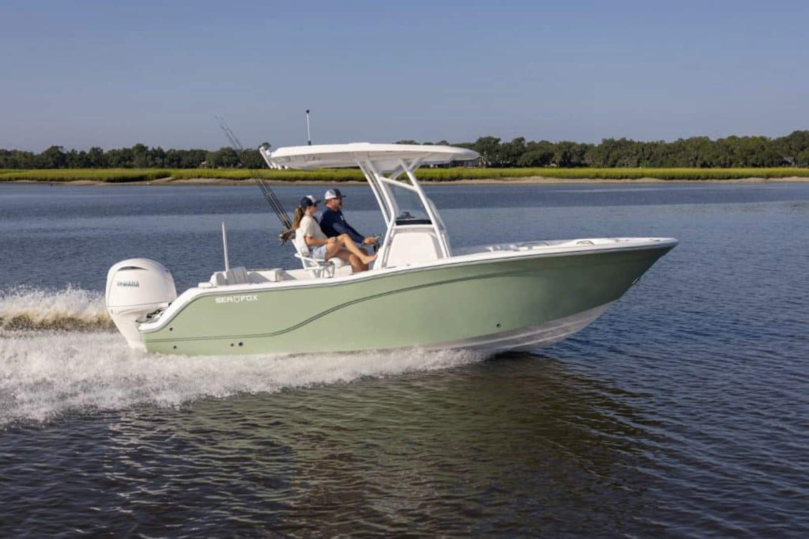 Sea Fox 228 Commander