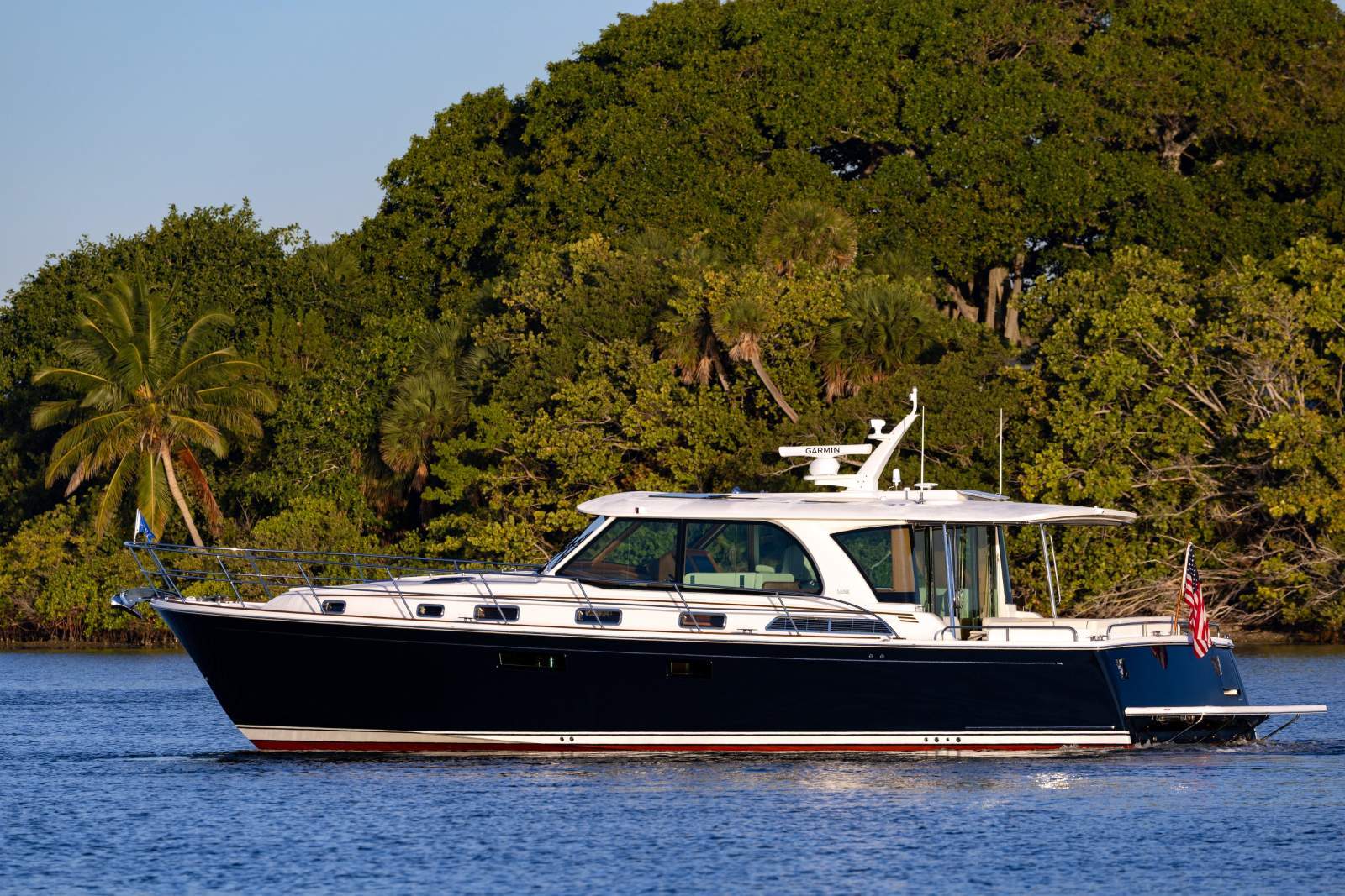 Sabre Motor Yachts 51 Salon Express