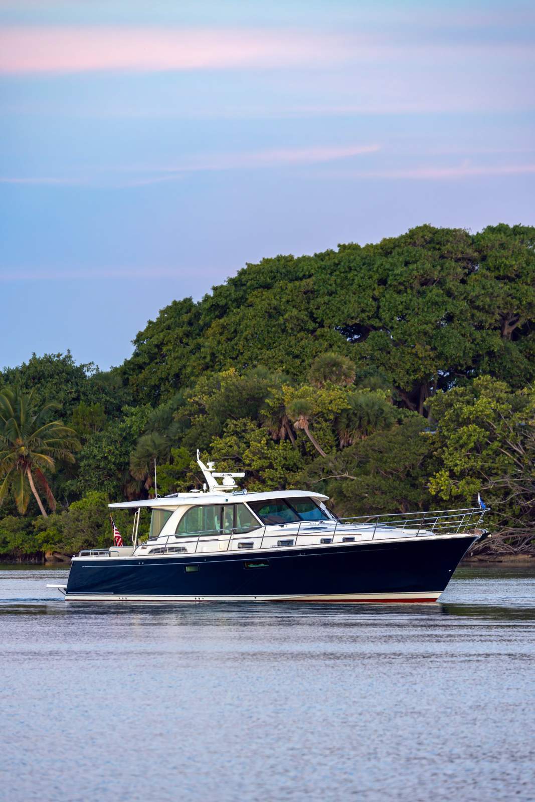 Sabre Motor Yachts 51 Salon Express