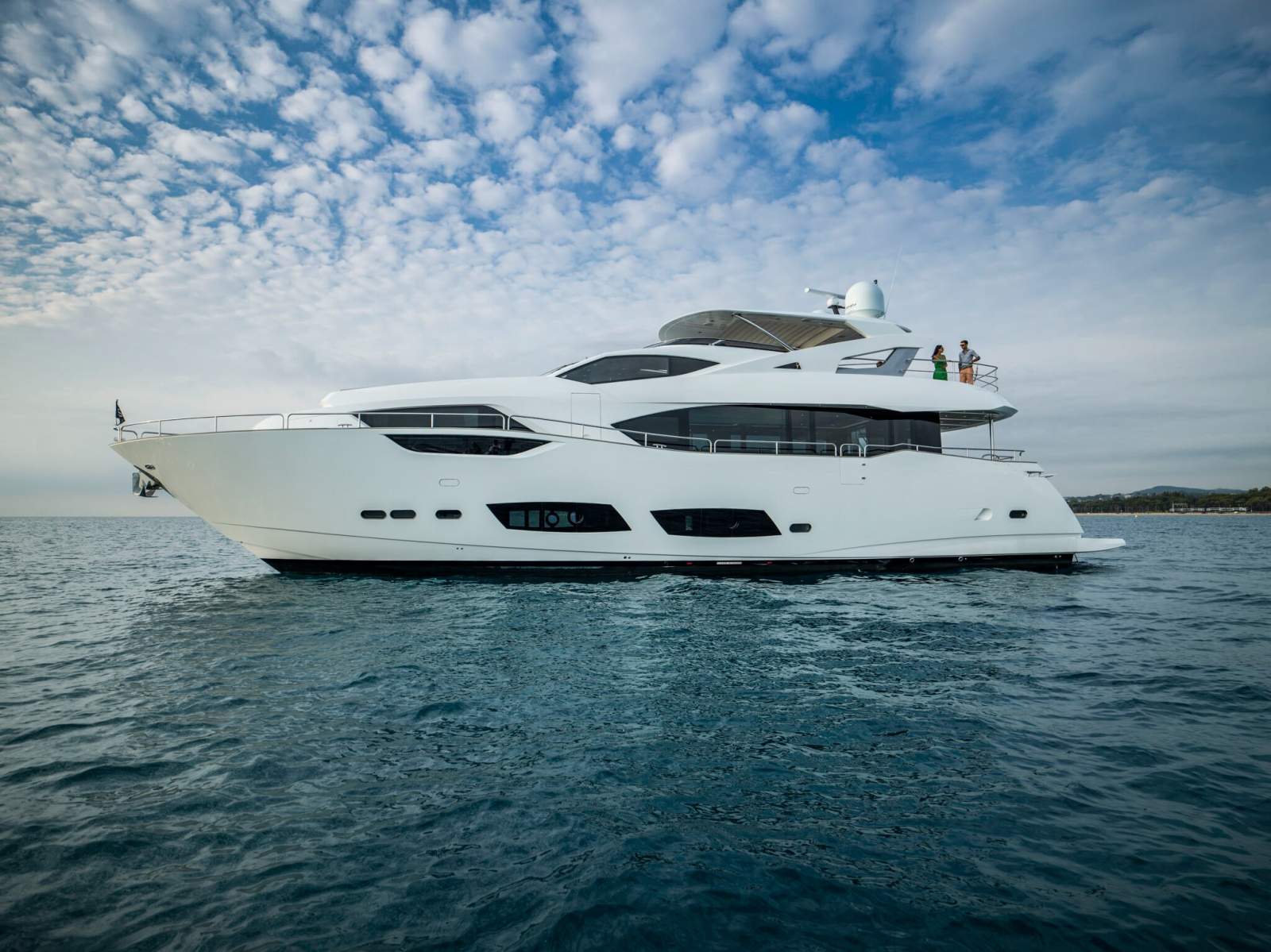 Sunseeker 95 Yacht