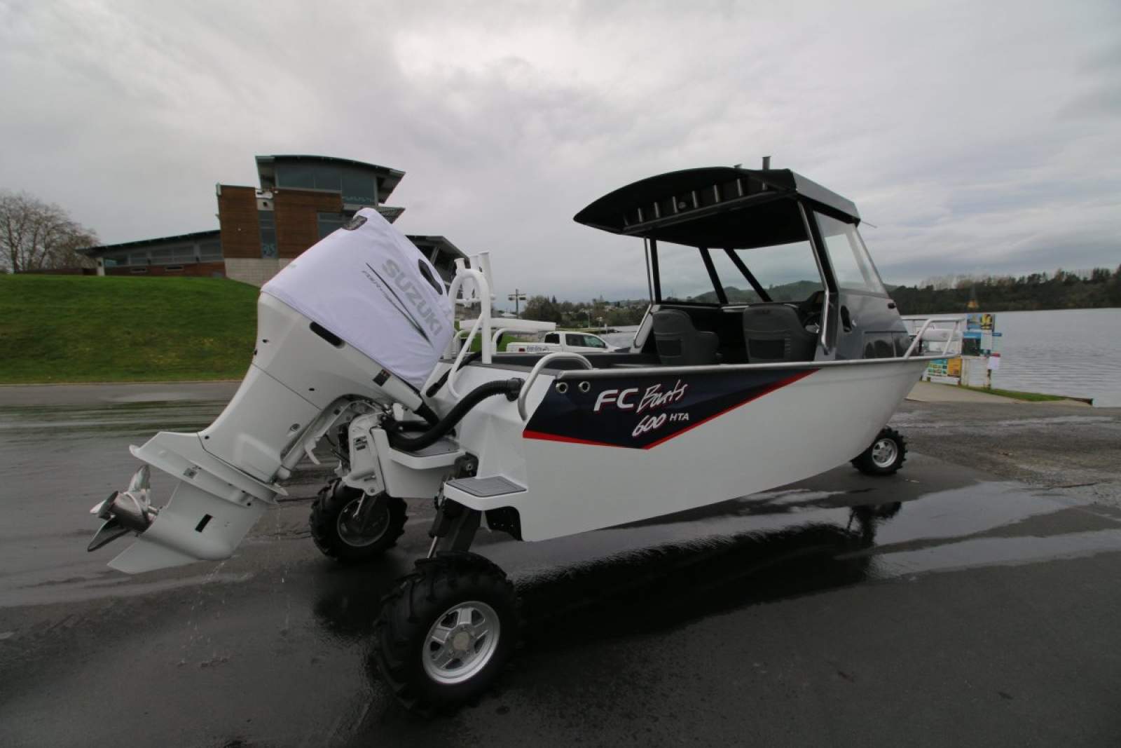 FC Boats 600 Hardtop Amphibious