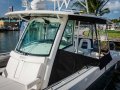 Boston Whaler 350 Outrage