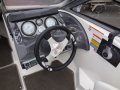 Larson 195S Bowrider