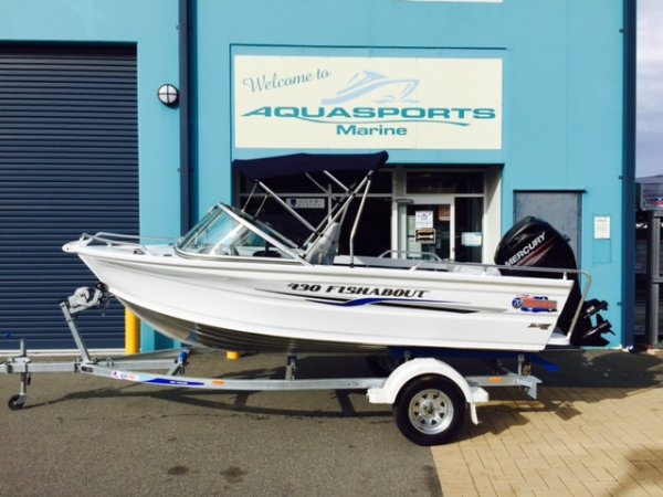 Quintrex 430 Fishabout