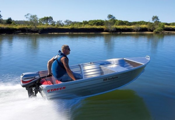 Stacer 359 Seasprite