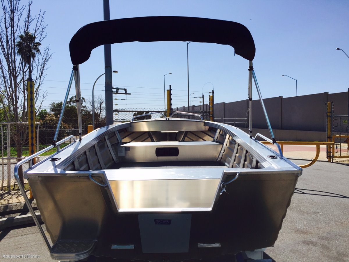 Quintrex 460 Dory