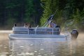 Sun Tracker Party Barge 20 DLX