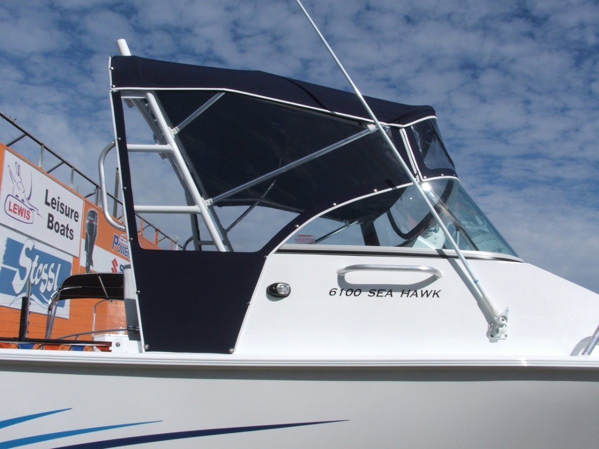 2016 Stessl 560 Seahawk Half Cabin Boat Research Boats Online