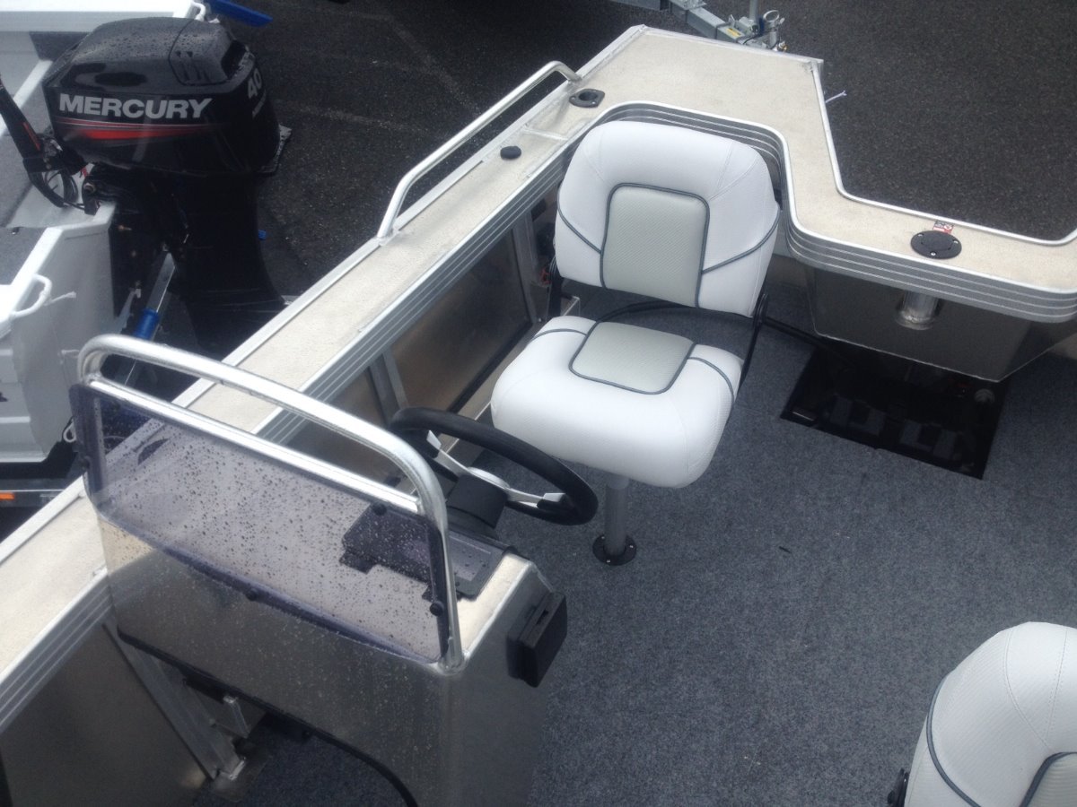 Quintrex 460 Renegade