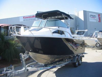 Tabs 6400 Ocean Series Runabout